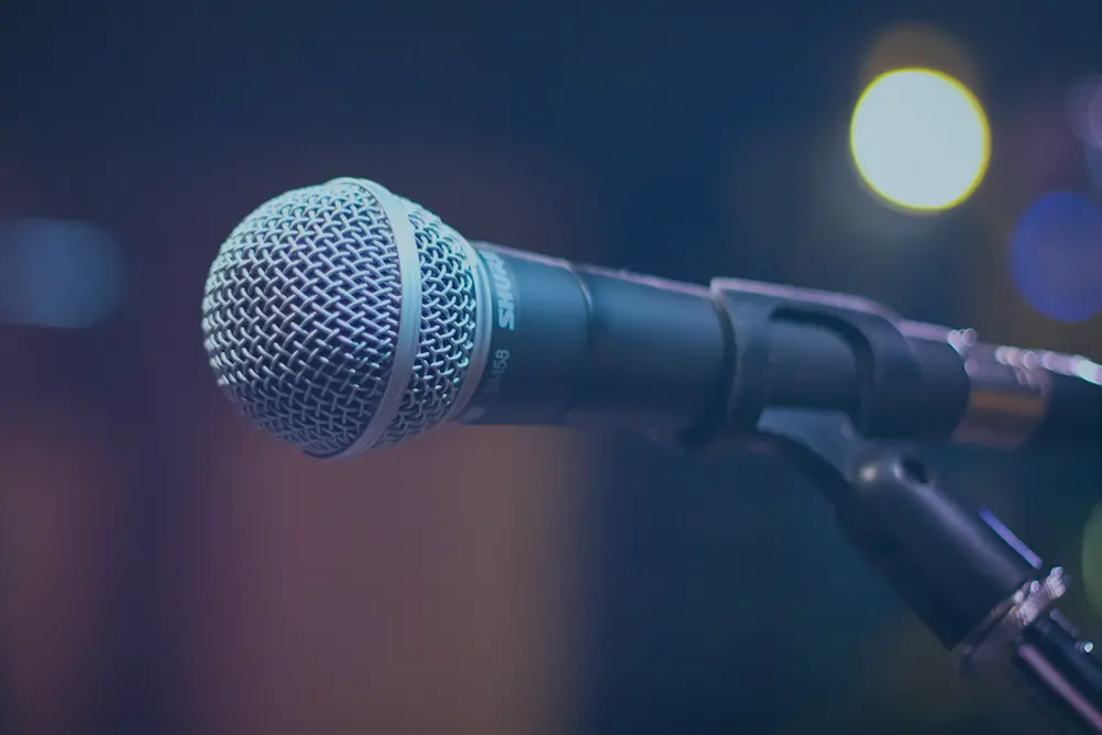 Microphones, DI box and stands packages